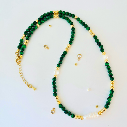 Malachite & Baroque Pearl Necklace | Ribbed Biwa & Nugget Pearls Gemstone Necklace