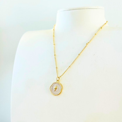 Ocean Charm Conch Seashell Enamel Pendant Necklace - Gold Plated Layering Jewellery