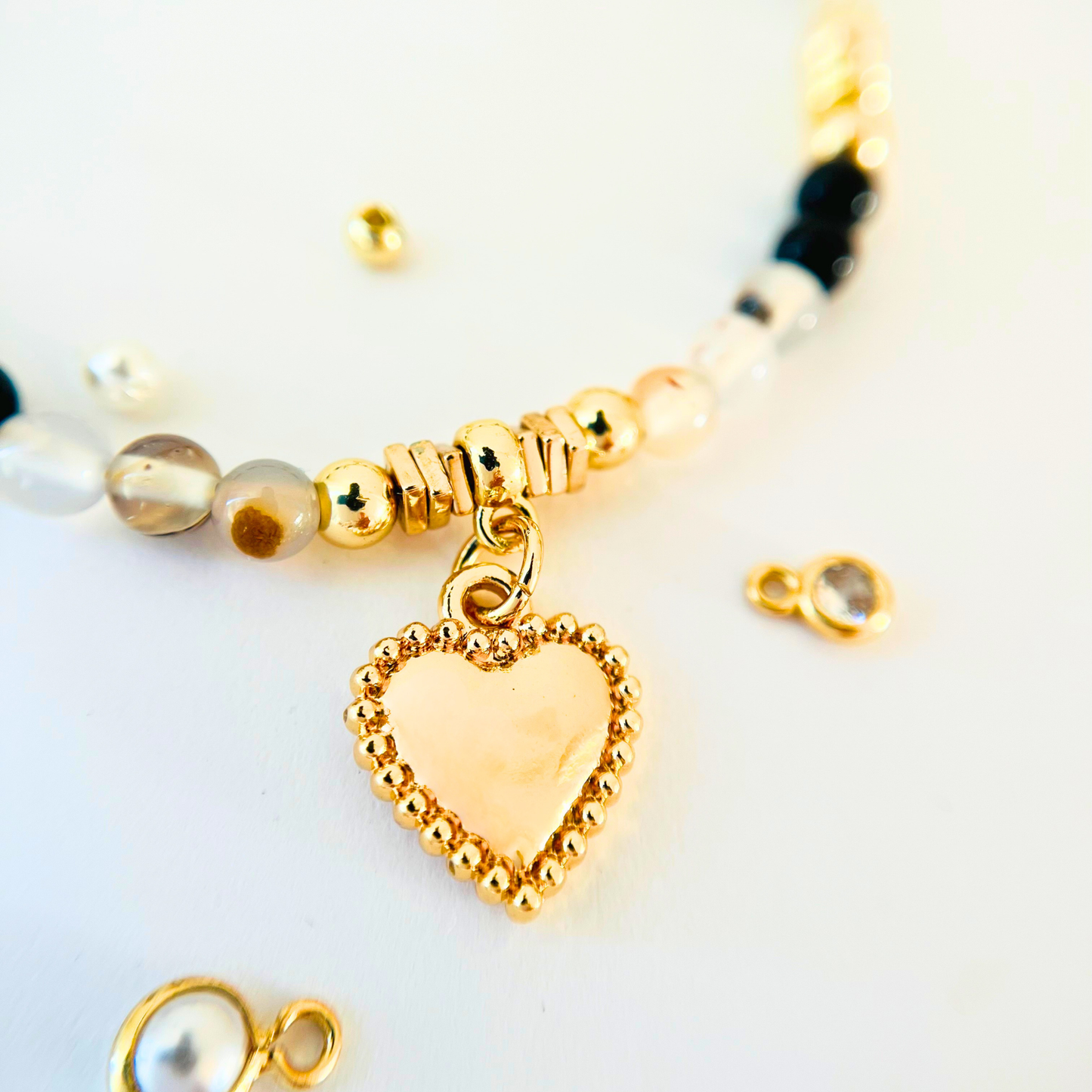 Black & Montana Agate Natural Gemstone Necklace | Gold Plated Heart & Nugget Pearls Gemstone Necklace