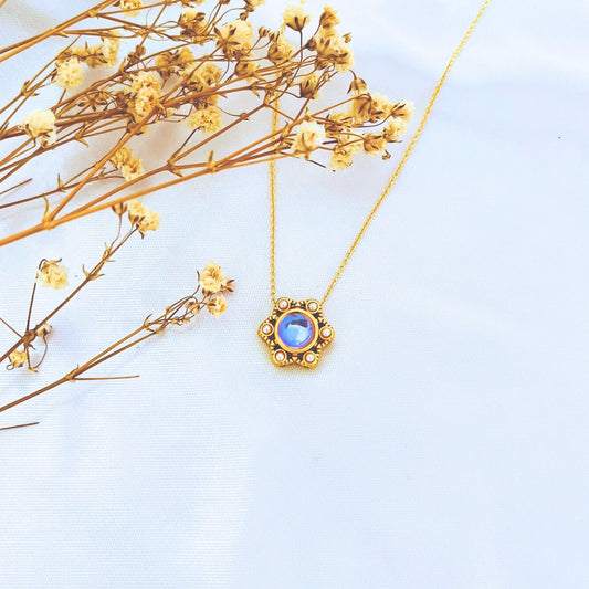 Gold Plated Snowflake Necklace Winter Jewelry Birthday Gift for Niece Thoughtful Present for Sister Dainty Pendant for Mom Delicate Charm
