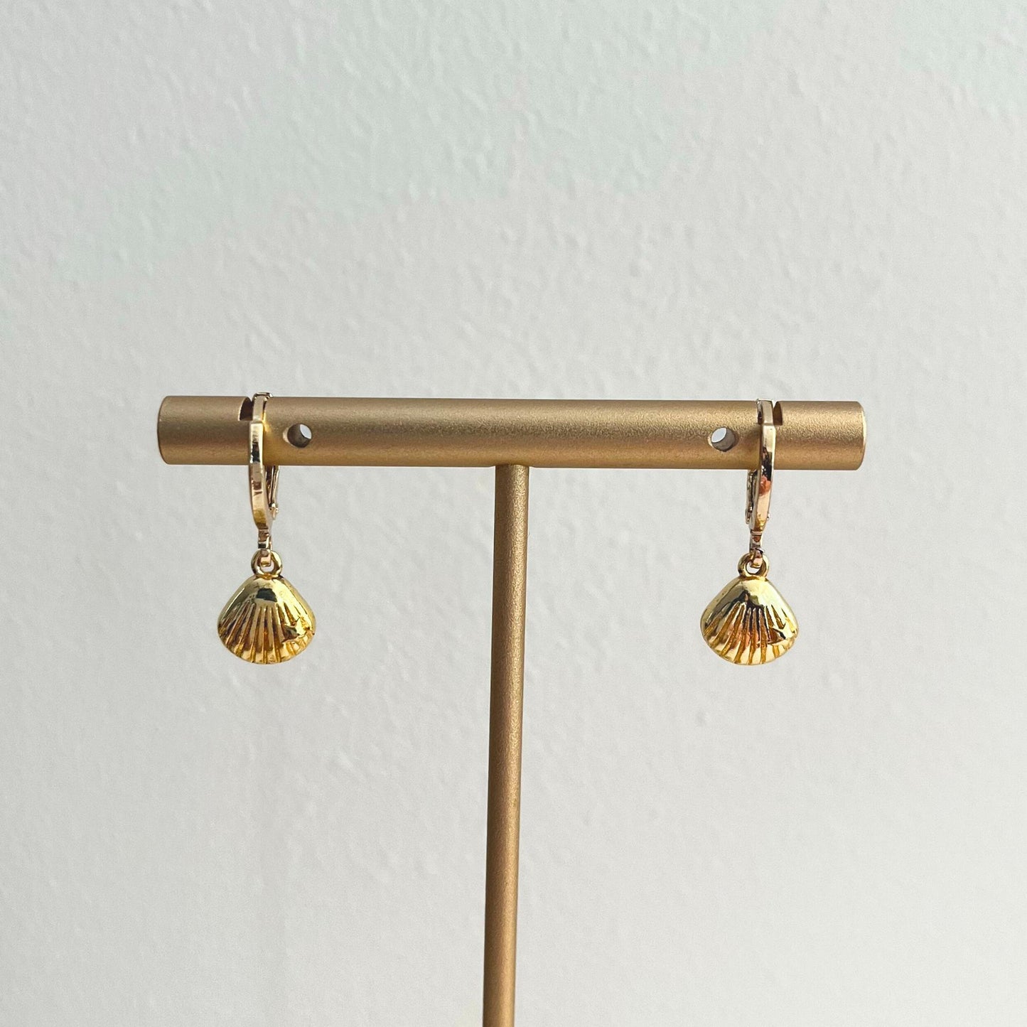 Scallop Earrings Shell Jewellery Sealife Ocean Charm Sea Beach Gold Plated Hoop Earrings Girl Birthday Gift Ocean Lover Jewelry BBF Present